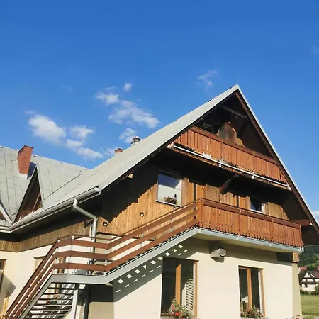 Przystan W Gorcach Lejlighed Konina