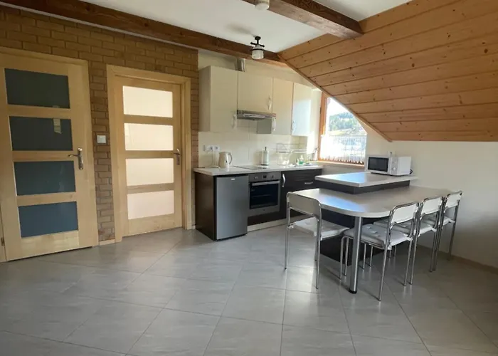 Przystan W Gorcach Konina